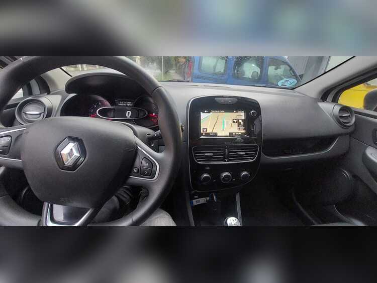 Renault Clio 1.5 DCI 75CV foto 10